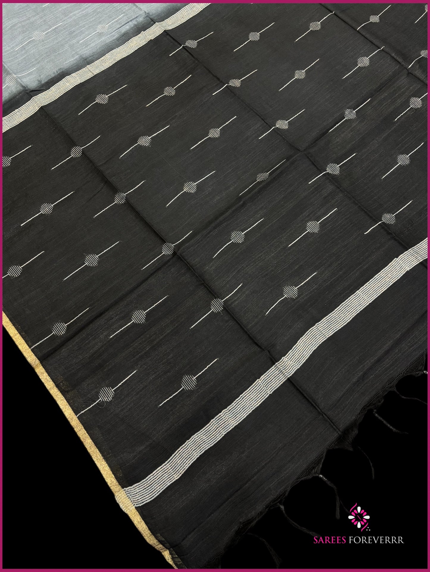 Handloom Shades @ 900